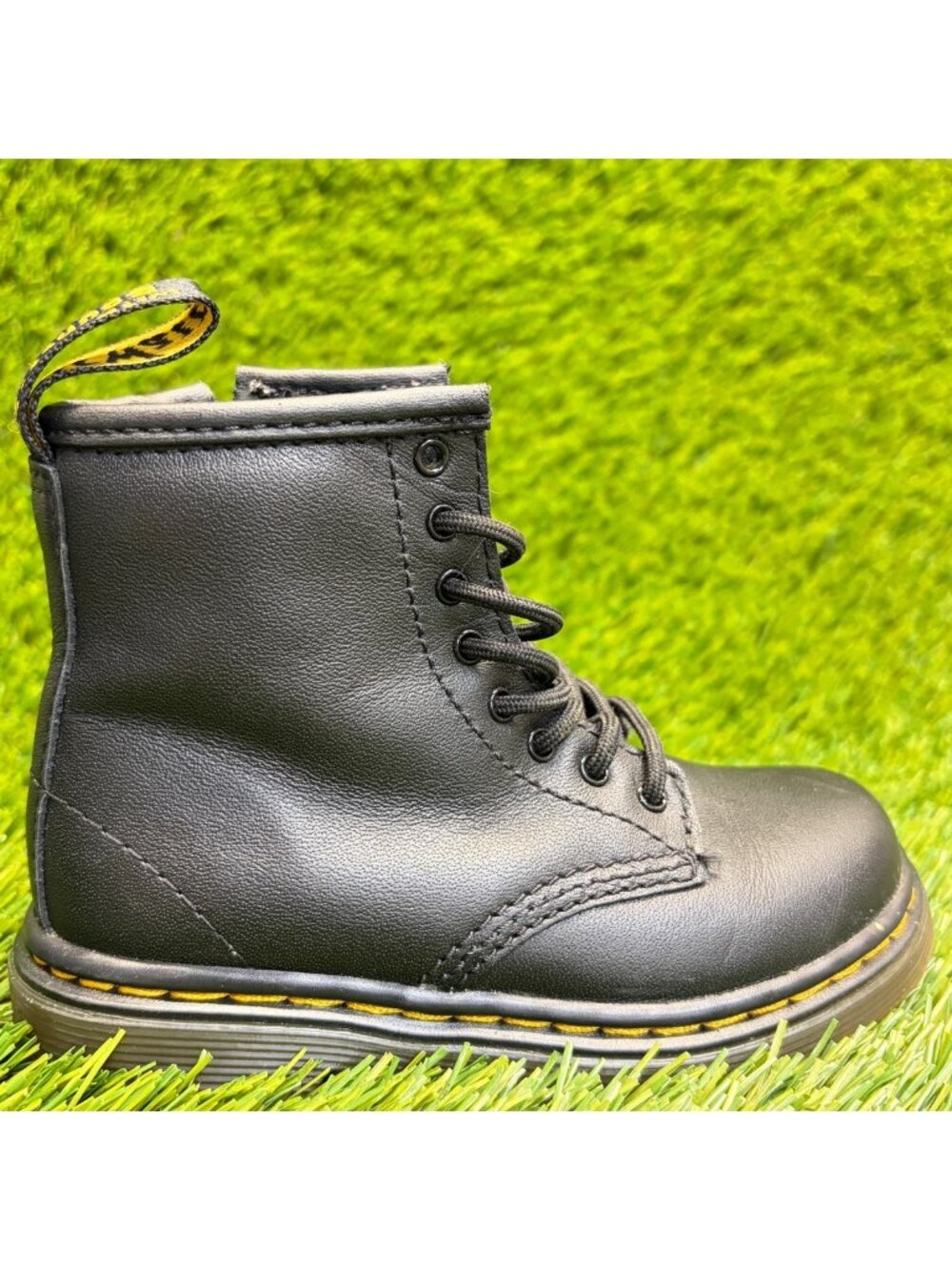 Dr. Martens 1460 T Girls Size 8C Black Outdoor Leather Lace Up Combat Boots